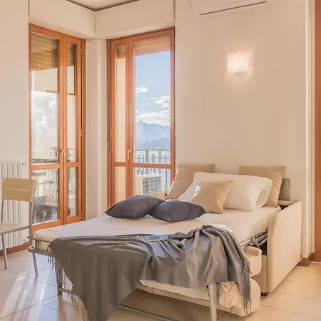 Varenna Paradise 2 Daire